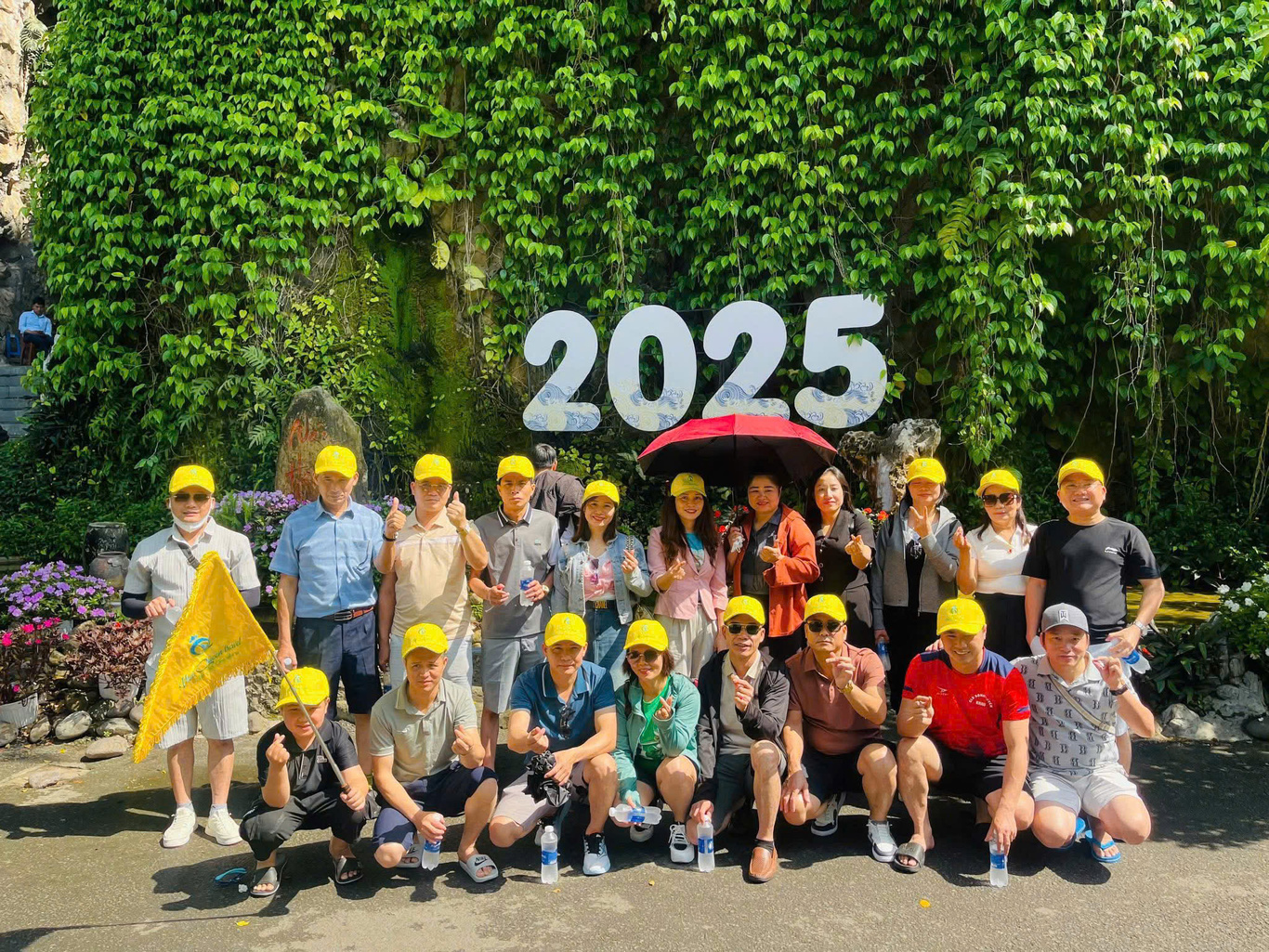 ĐOÀN KHÁCH ĐÀ NẴNG - VIỆT QUEEN TRAVEL