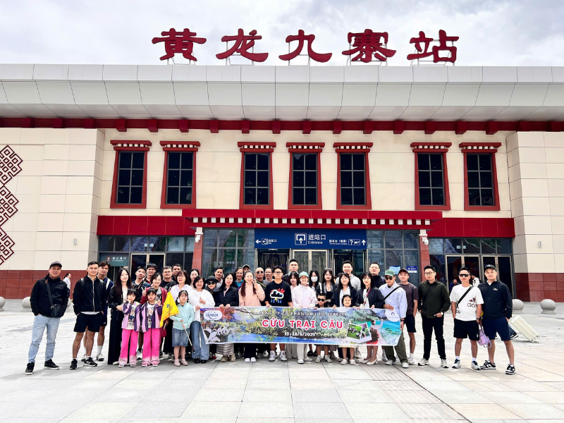 ĐOÀN KHÁCH CỬU TRẠI CÂU 13 - 18/06/2025 - VIỆT QUEEN TRAVEL